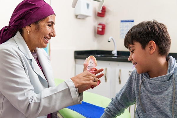 Oral Hygiene Tips From A Pediatric Dentist For Your Baby&#    ;s First Teeth